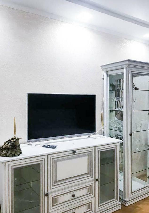 Rent-Kiev Apartment On Luxklavdievskaya Exterior photo